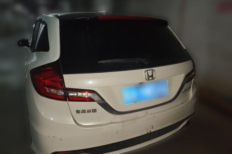 Used Honda Jade 2017 1.8L automatic Comfort version 5 seats Rear