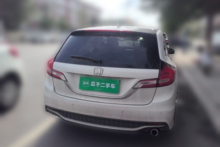 Used Honda Jade 2017 1.8L automatic Comfort version 5 seats Rear