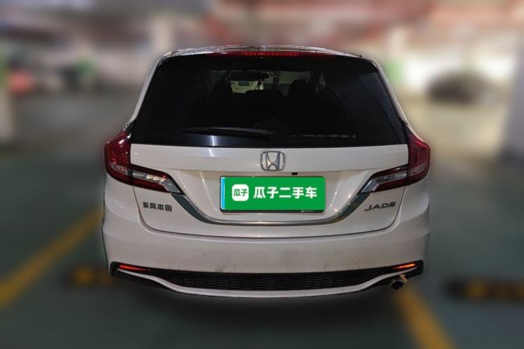 Used Honda Jade 2017 1.8L automatic Comfort version 5 seats Rear