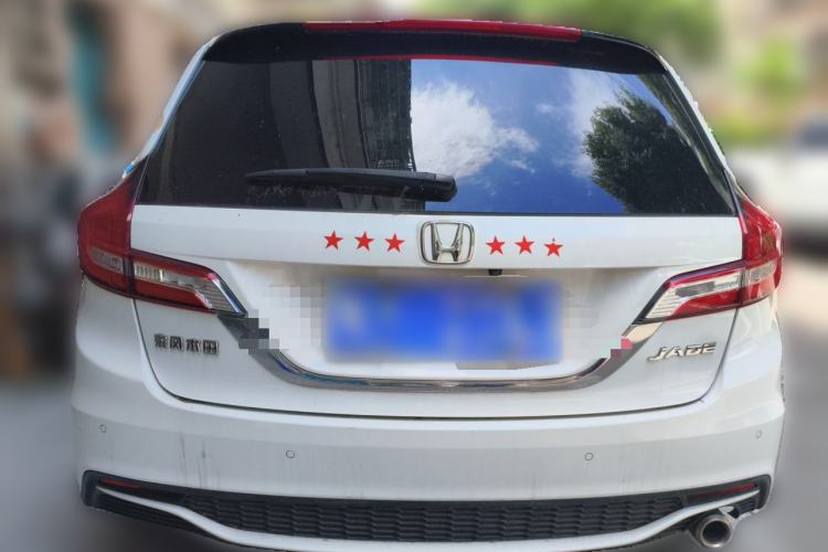 Used Honda Jade 2017 1.8L automatic Comfort version 5 seats Rear