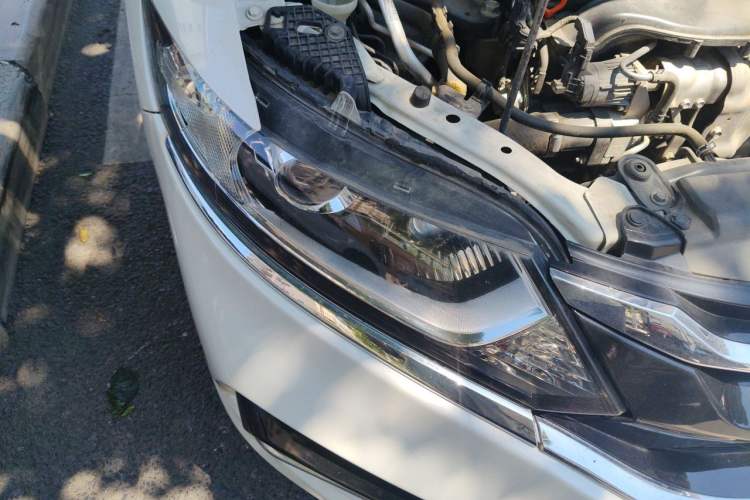 Used Honda Jade 2017 210TURBO CVT Fashion Edition 5-seater Right Front Headlight
