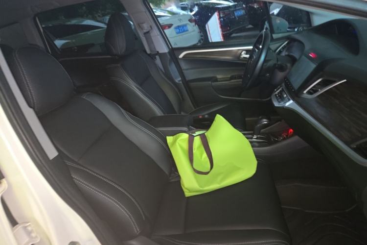 Used Honda Jade 2017 1.8L automatic Comfort version 5 seats Right Front Seat
