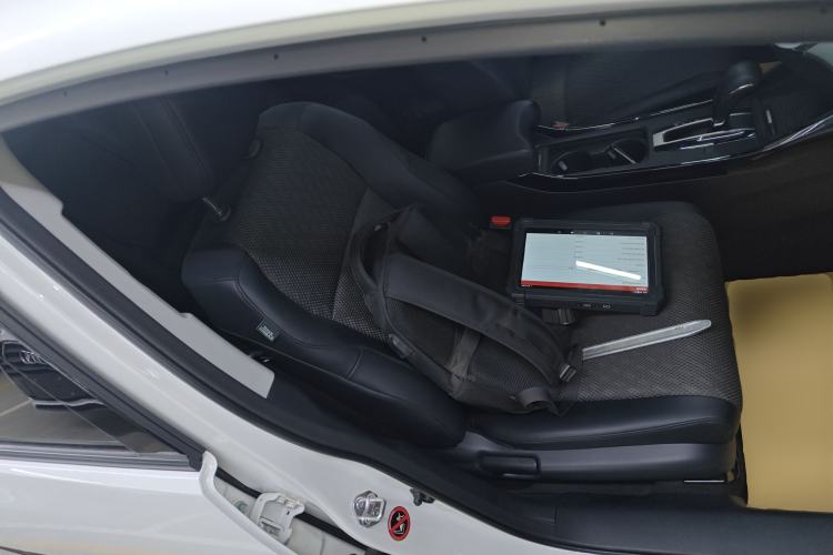 Used Honda Jade 2017 210TURBO CVT Fashion Edition 5-seater Right Front Seat