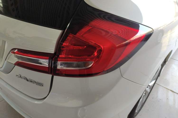 Used Honda Jade 2017 1.8L Automatic Classic Edition 5 seats Right Rear Taillight