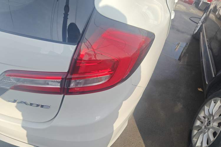 Used Honda Jade 2017 1.8L Automatic Classic Edition 5 seats Right Rear Taillight