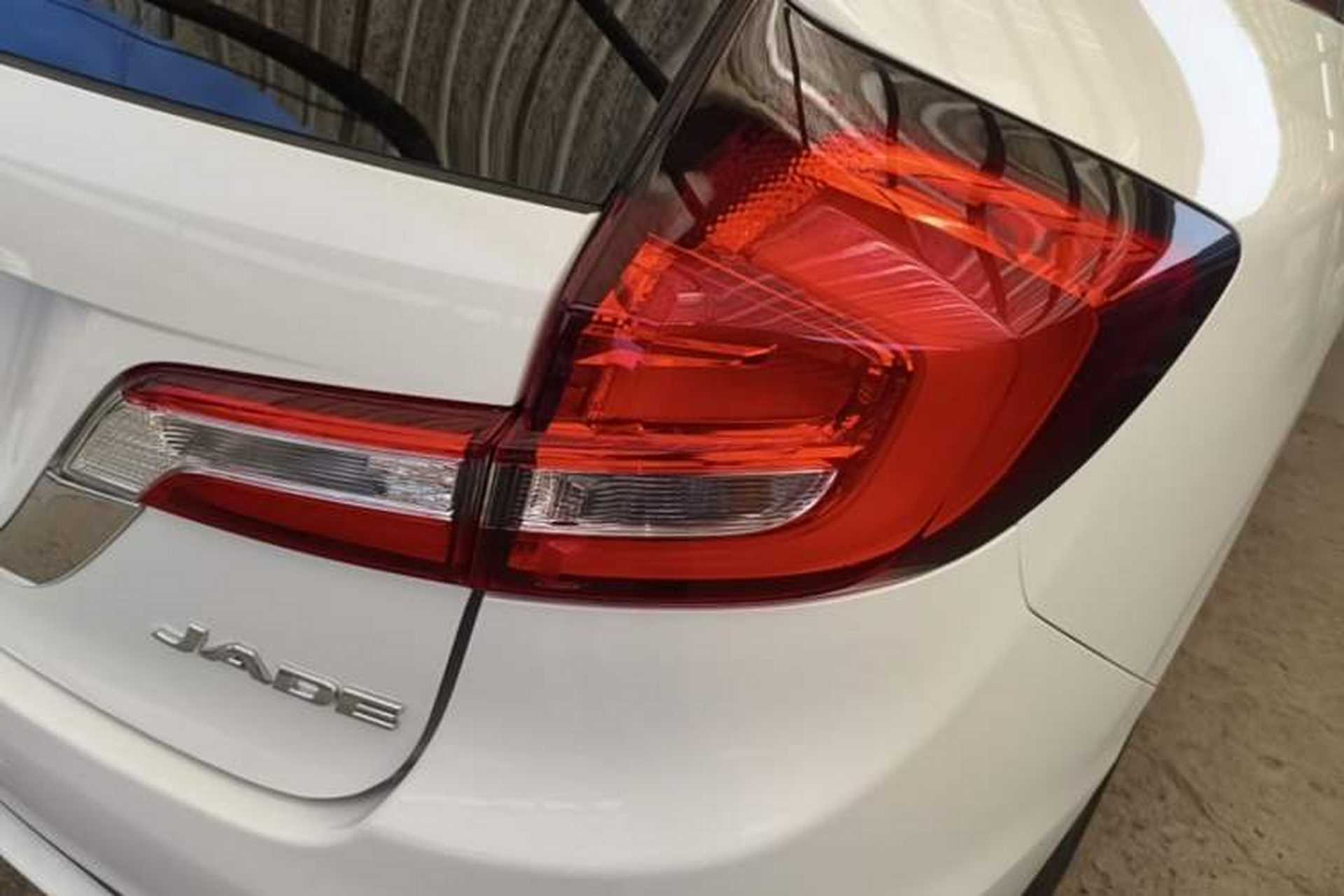 Used Honda Jade 2017 1.8L automatic Comfort version 5 seats Right Rear Taillight
