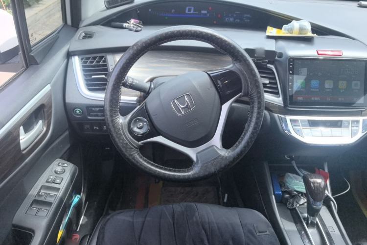 Used Honda Jade 2017 1.8L automatic Comfort version 5 seats Steering Wheel