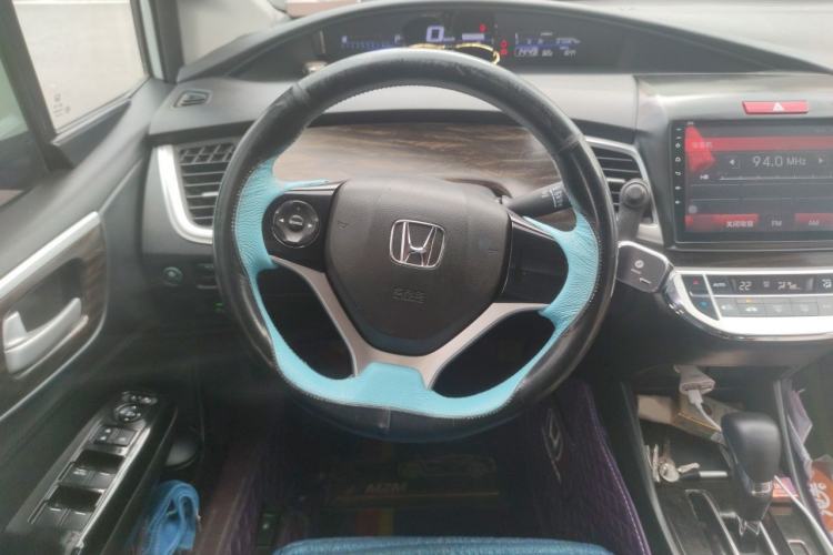 Used Honda Jade 2017 1.8L automatic Comfort version 5 seats Steering Wheel