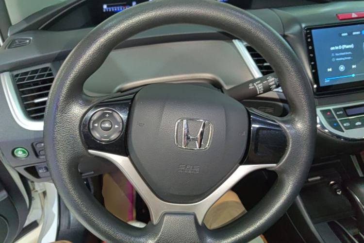 Used Honda Jade 2017 1.8L Automatic Classic Edition 5 seats Steering Wheel