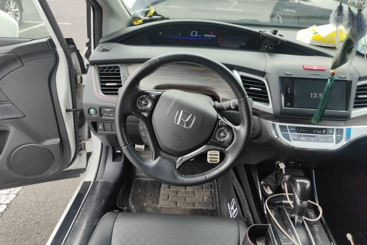 Used Honda Jade 2017 210 TURBO CVT Luxury Edition 5 Seats Steering Wheel