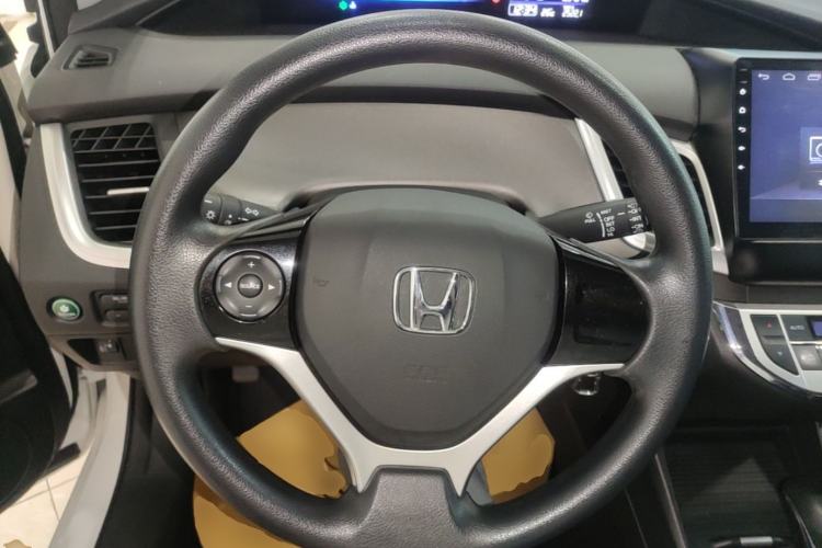 Used Honda Jade 2017 1.8L Automatic Classic Edition 5 seats Steering Wheel