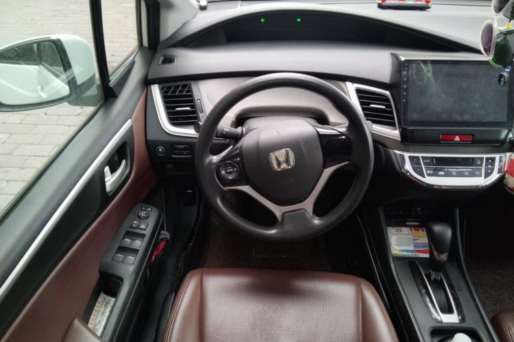 Used Honda Jade 2017 1.8L Automatic Classic Edition 5 seats Steering Wheel