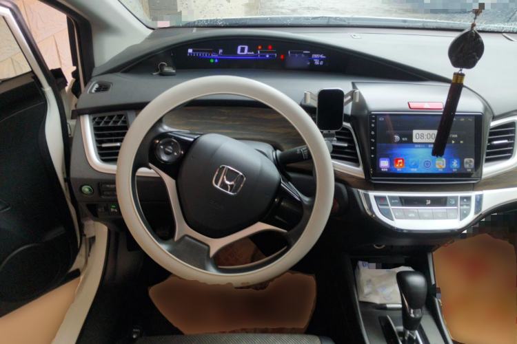 Used Honda Jade 2017 1.8L automatic Comfort version 5 seats Steering Wheel