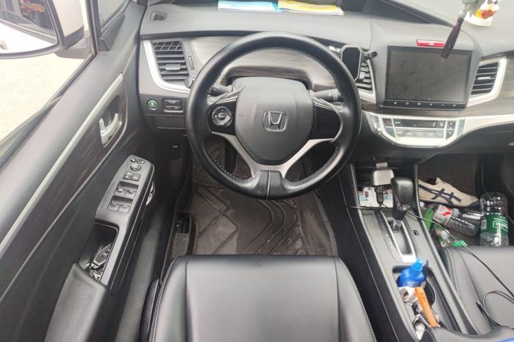 Used Honda Jade 2017 1.8L automatic Comfort version 5 seats Steering Wheel