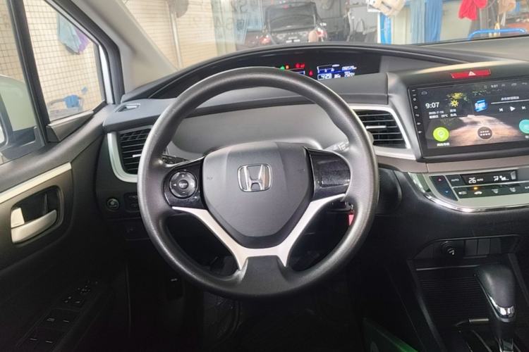Used Honda Jade 2017 1.8L Automatic Classic Edition 5 seats Steering Wheel