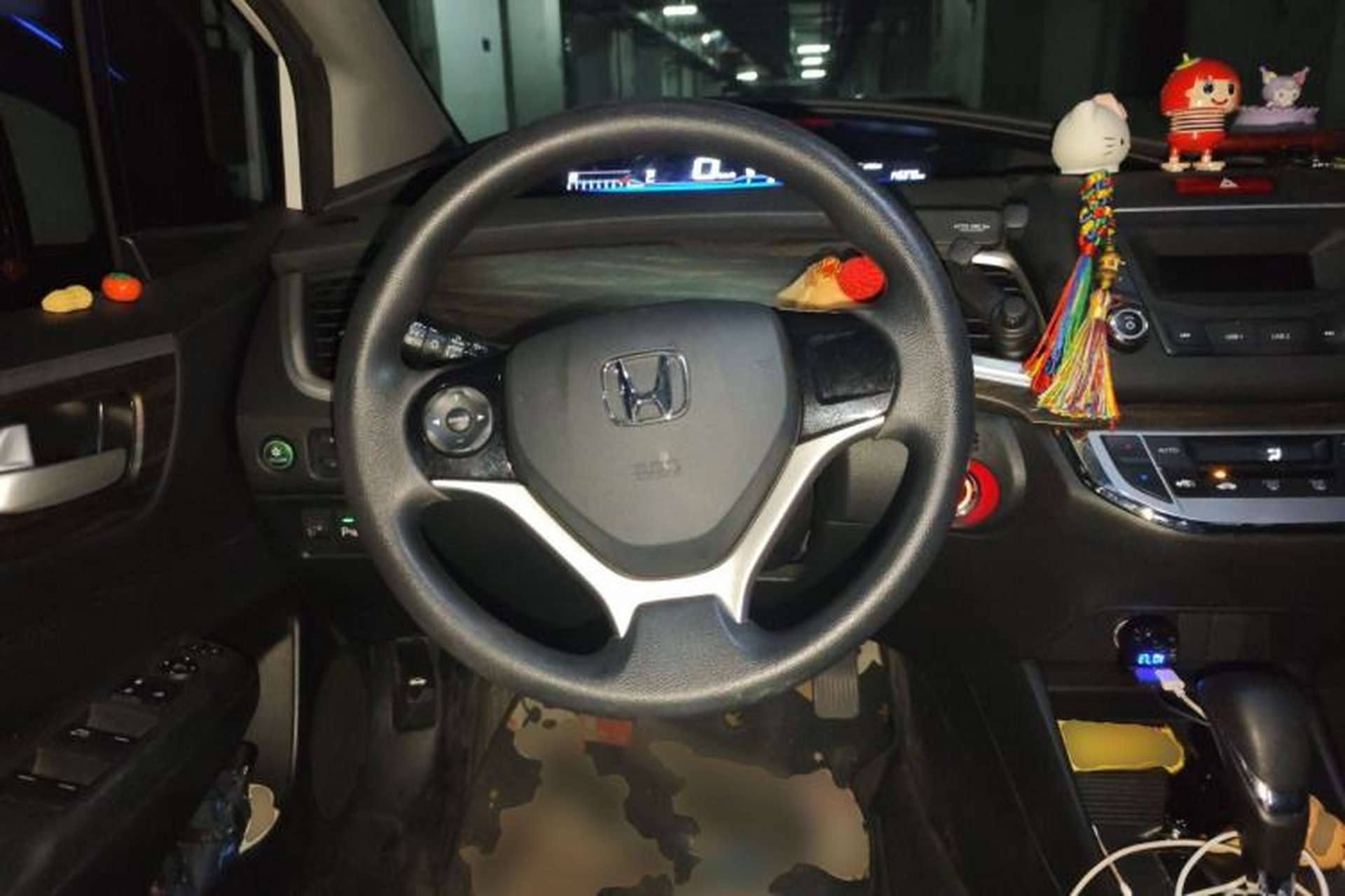 Used Honda Jade 2017 1.8L automatic Comfort version 5 seats Steering Wheel