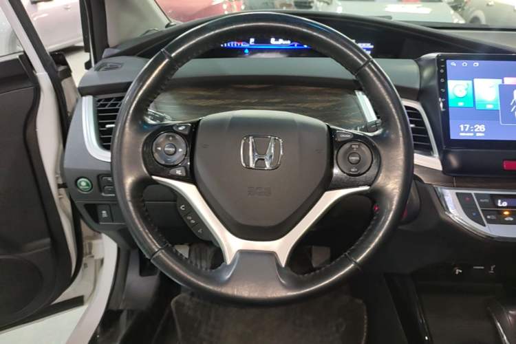 Used Honda Jade 2017 210 TURBO CVT Luxury Edition 5 Seats Steering Wheel