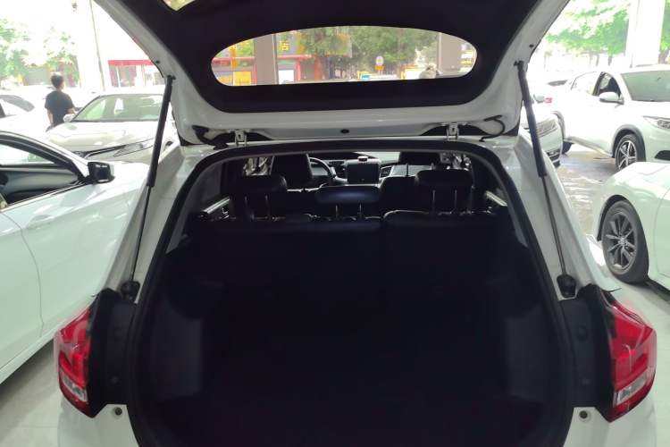 Used Honda Jade 2017 1.8L Automatic Classic Edition 5 seats Trunk
