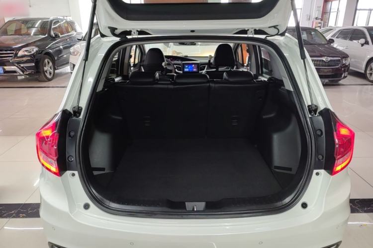Used Honda Jade 2017 1.8L automatic Comfort version 5 seats Trunk
