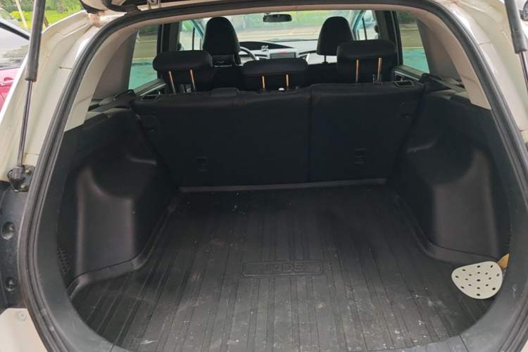 Used Honda Jade 2017 1.8L automatic Comfort version 5 seats Trunk