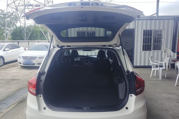 Used Honda Jade 2017 1.8L automatic Comfort version 5 seats Trunk
