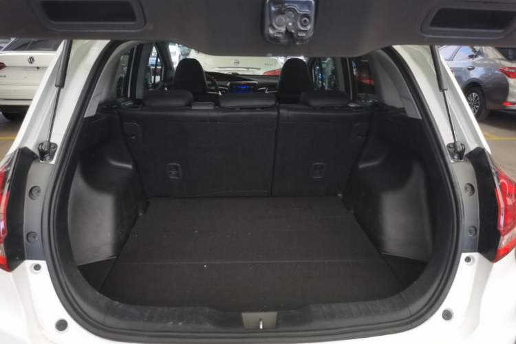 Used Honda Jade 2017 1.8L automatic Comfort version 5 seats Trunk