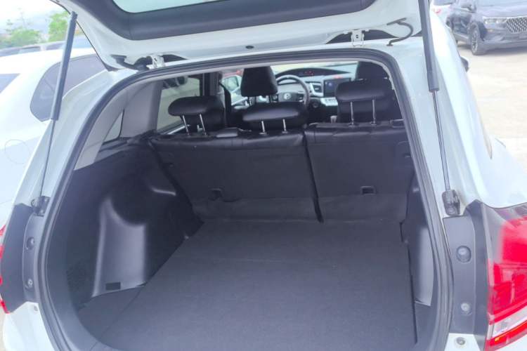 Used Honda Jade 2017 1.8L automatic Comfort version 5 seats Trunk