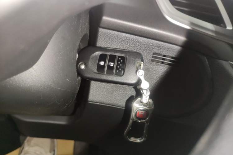 Used Honda Jade 2017 1.8L Automatic Classic Edition 5 seats Vehicle Key
