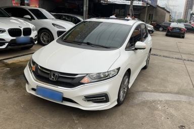 Used Honda Jade 2017 1.8L automatic Comfort version 5 seats