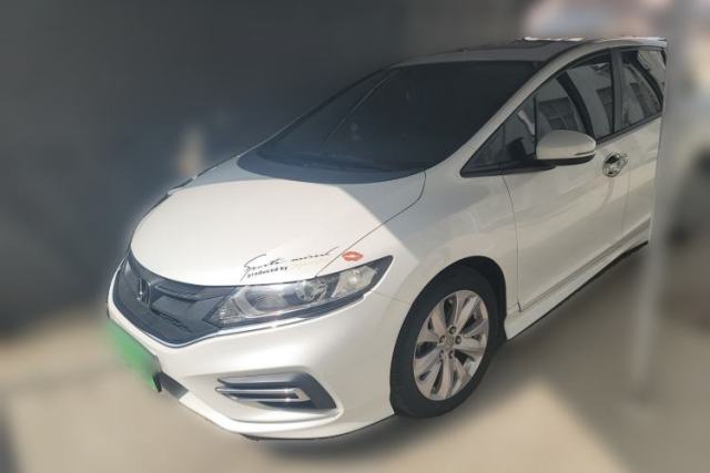Used Honda Jade 2017 1.8L automatic Comfort version 5 seats