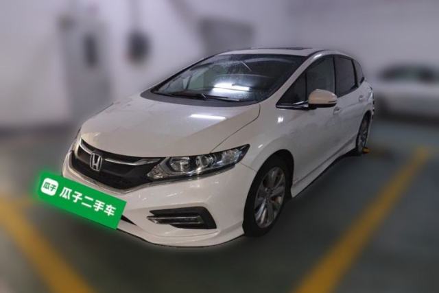 Used Honda Jade 2017 1.8L automatic Comfort version 5 seats