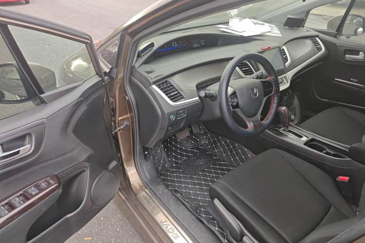 Used Honda Jade 2017 1.8L Automatic Classic Edition 5 seats Driver Seat