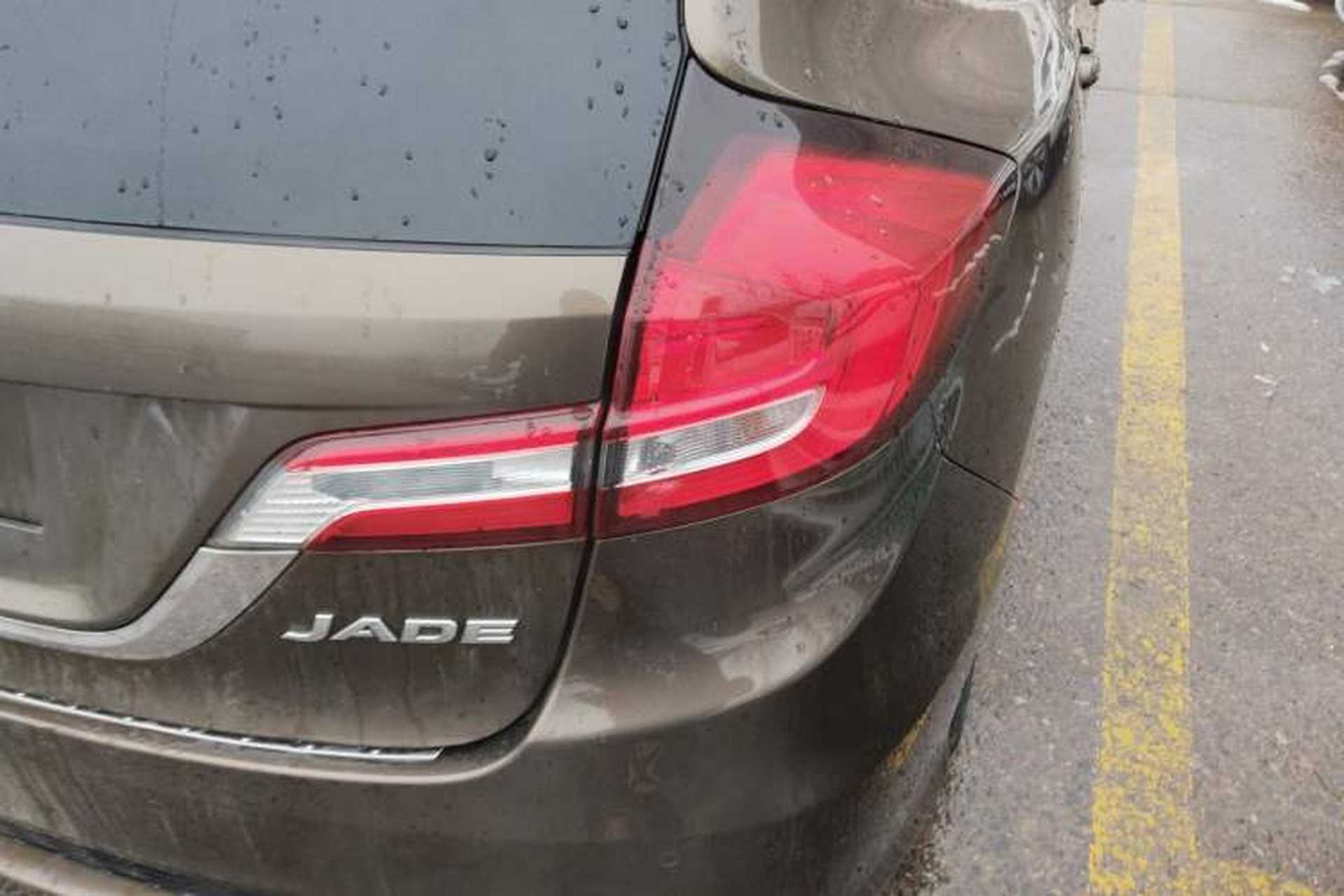 Used Honda Jade 2017 1.8L automatic Comfort version 5 seats Exterior 3