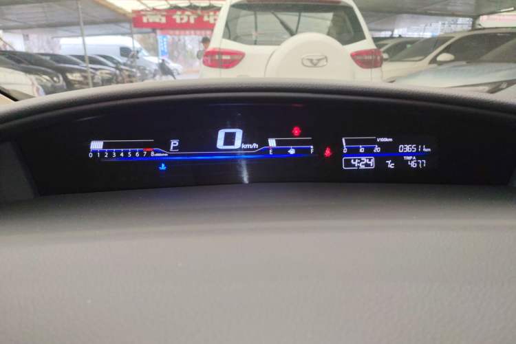 Used Honda Jade 2017 1.8L automatic Comfort version 5 seats Instrument Cluster