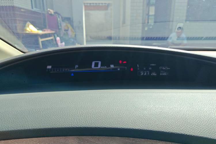Used Honda Jade 2017 1.8L automatic Comfort version 5 seats Instrument Cluster