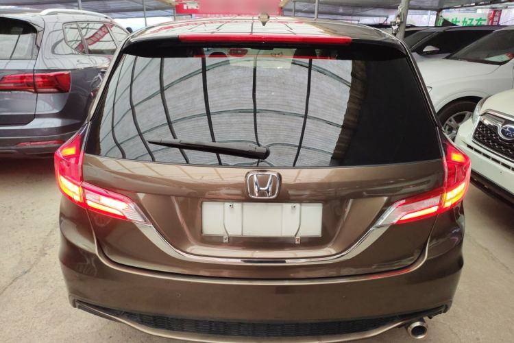 Used Honda Jade 2017 1.8L automatic Comfort version 5 seats Rear