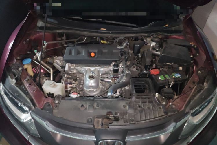 Used Honda Jade 2020 1.8L automatic Comfort version Engine Bay