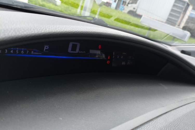 Used Honda Jade 2020 1.8L automatic Comfort version Odometer Close Up