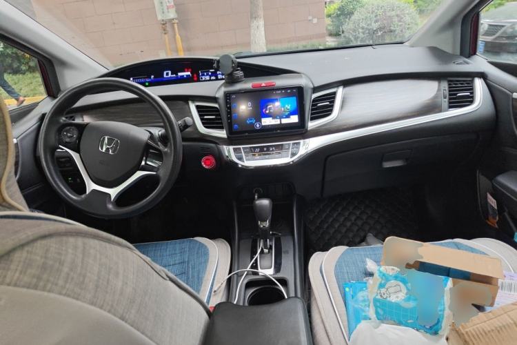 Used Honda Jade 2020 1.8L automatic Comfort version Center Console