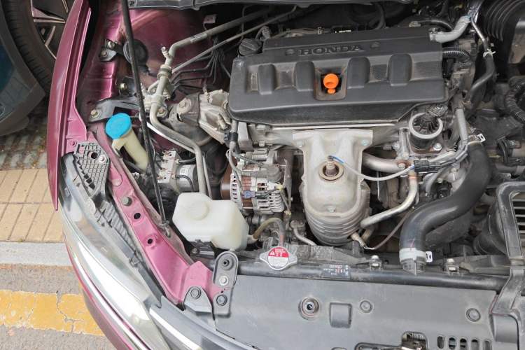 Used Honda Jade 2020 1.8L automatic Comfort version Engine Bay Right