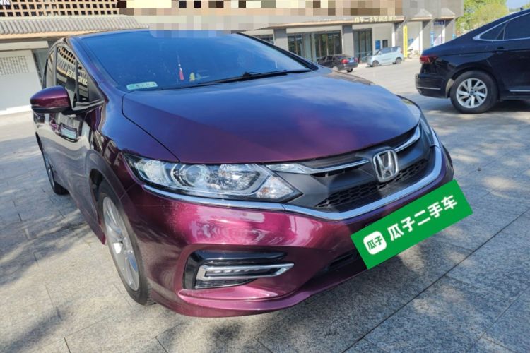 Used Honda Jade 2020 1.8L automatic Comfort version Front Right 45 Deg