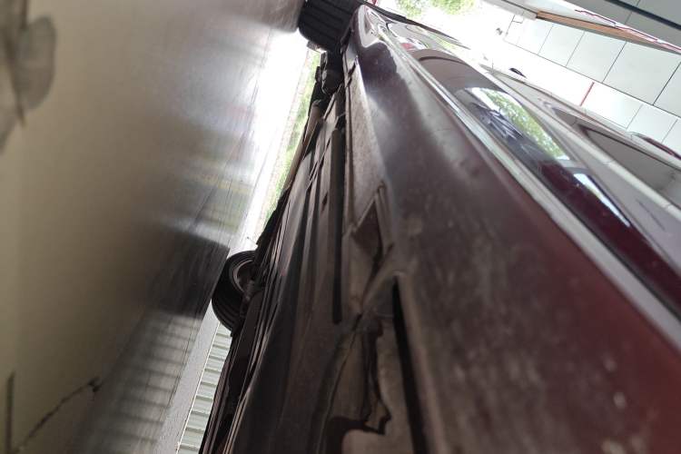Used Honda Jade 2020 1.8L automatic Comfort version Right Side Sill
