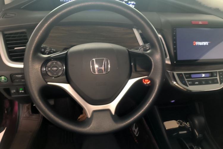 Used Honda Jade 2020 1.8L automatic Comfort version Center Console