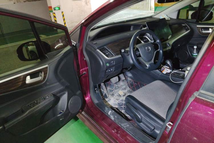 Used Honda Jade 2020 1.8L automatic Comfort version Driver Seat