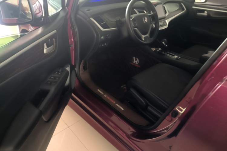 Used Honda Jade 2020 1.8L automatic Comfort version Driver Seat