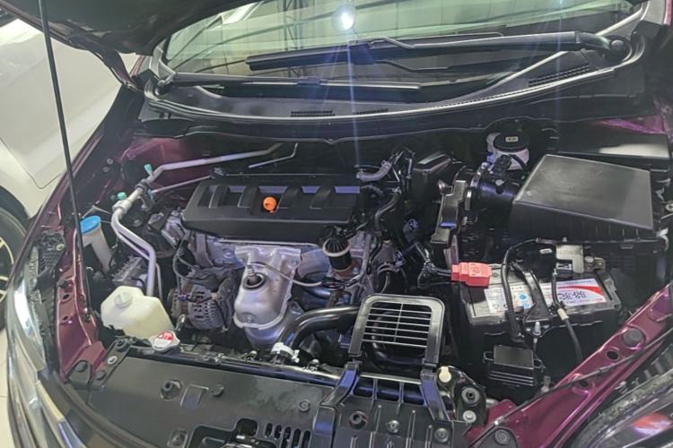 Used Honda Jade 2020 1.8L automatic Comfort version Engine Bay