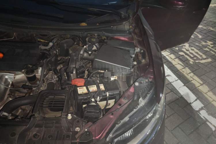 Used Honda Jade 2020 1.8L automatic Comfort version Engine Bay Left
