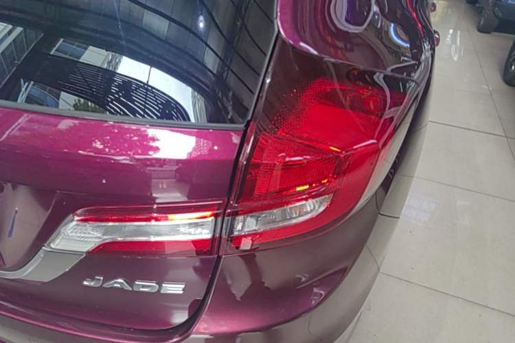 Used Honda Jade 2020 1.8L automatic Comfort version Exterior 3