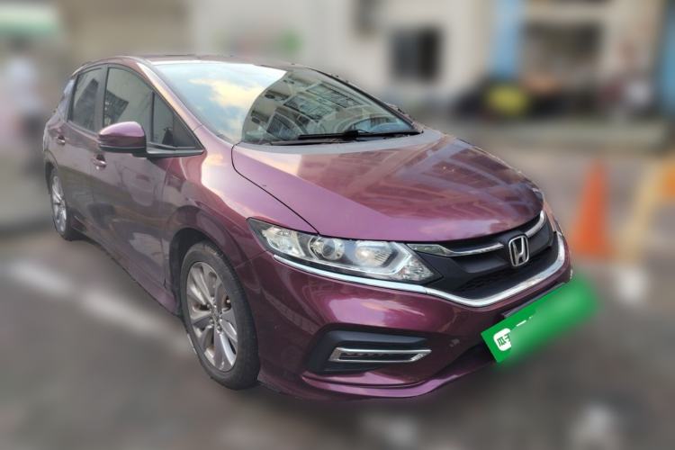 Used Honda Jade 2020 1.8L automatic Comfort version Front Right 45 Deg