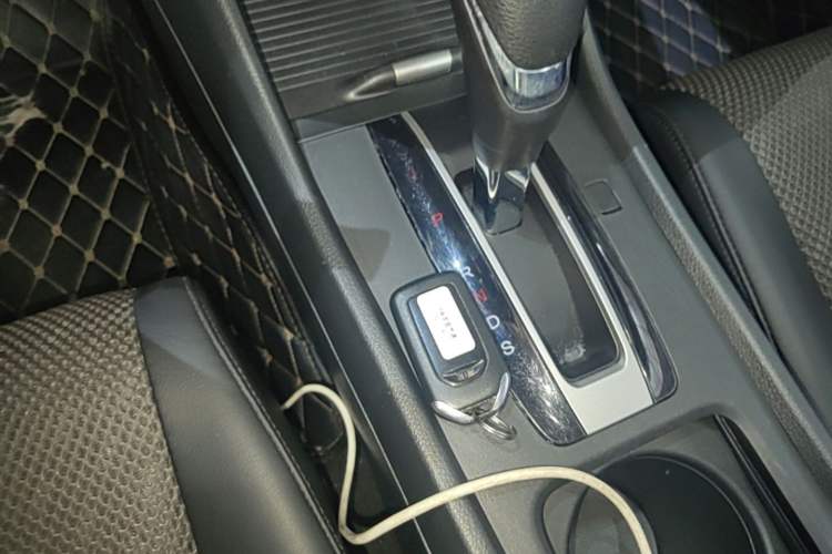 Used Honda Jade 2020 1.8L automatic Comfort version Interior 1